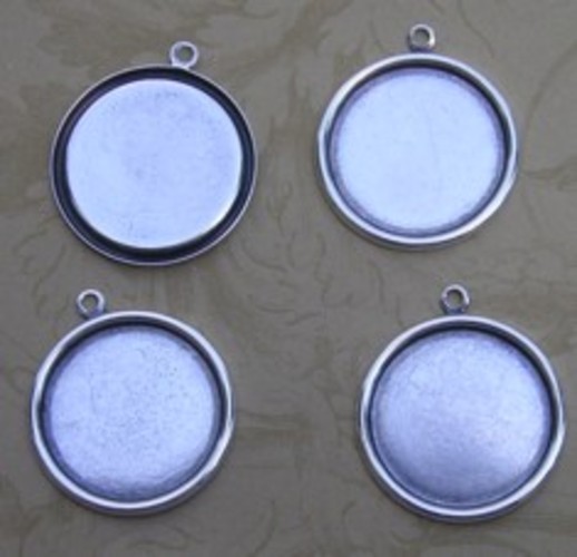 pendant silver 1 inch.JPG